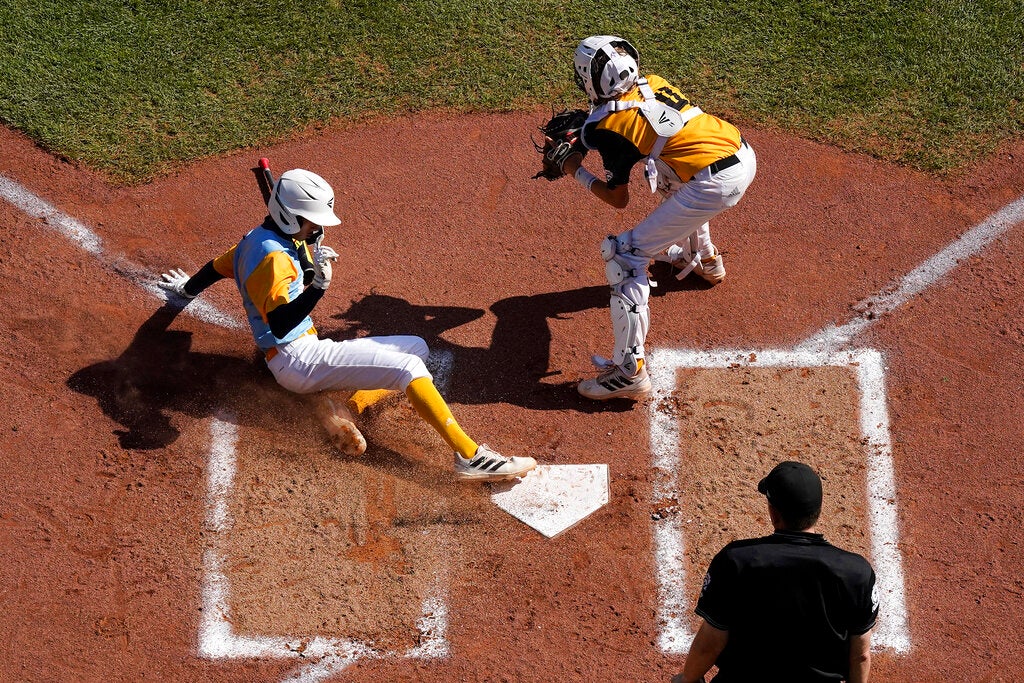The first inning of the United States Championship baseball game at the Little League World Series tournament in South Williamsport, Pa., Saturday, Aug. 27, 2022. (AP Photo/Gene J. Puskar)