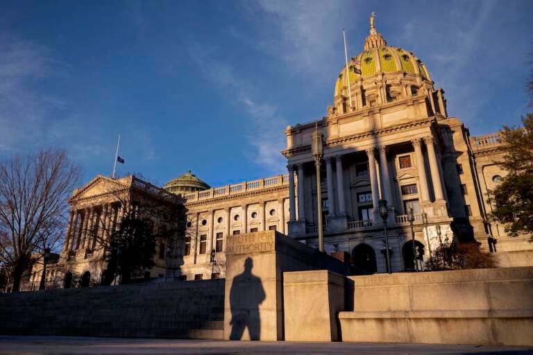 The Pennsylvania Capitol building in Harrisburg. (Tom Gralish / Philadelphia Inquirer)