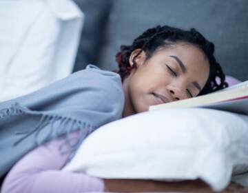 Many Americans report sleepless nights, difficulty falling asleep naturally or staying asleep. 