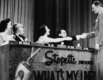 What's My Line. From left panel members are: Dorothy Kilgallen, Bennett Cerf, Arlene Francis, and Hal Block.  (AP Photo/Marty Lederhandler)