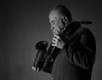 Peter Brötzmann with his saxophpone