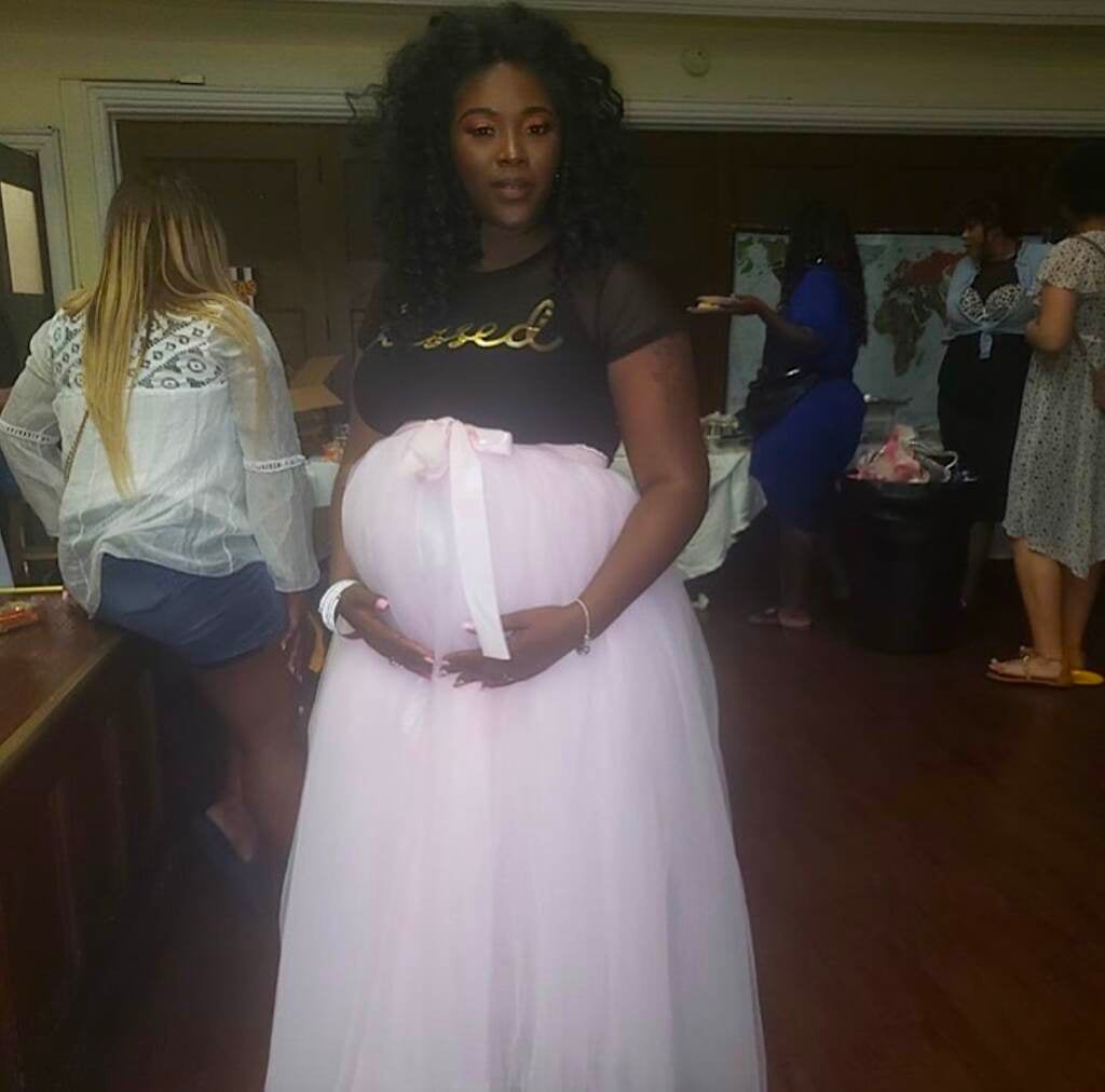 Lashana Gilmore while pregnant