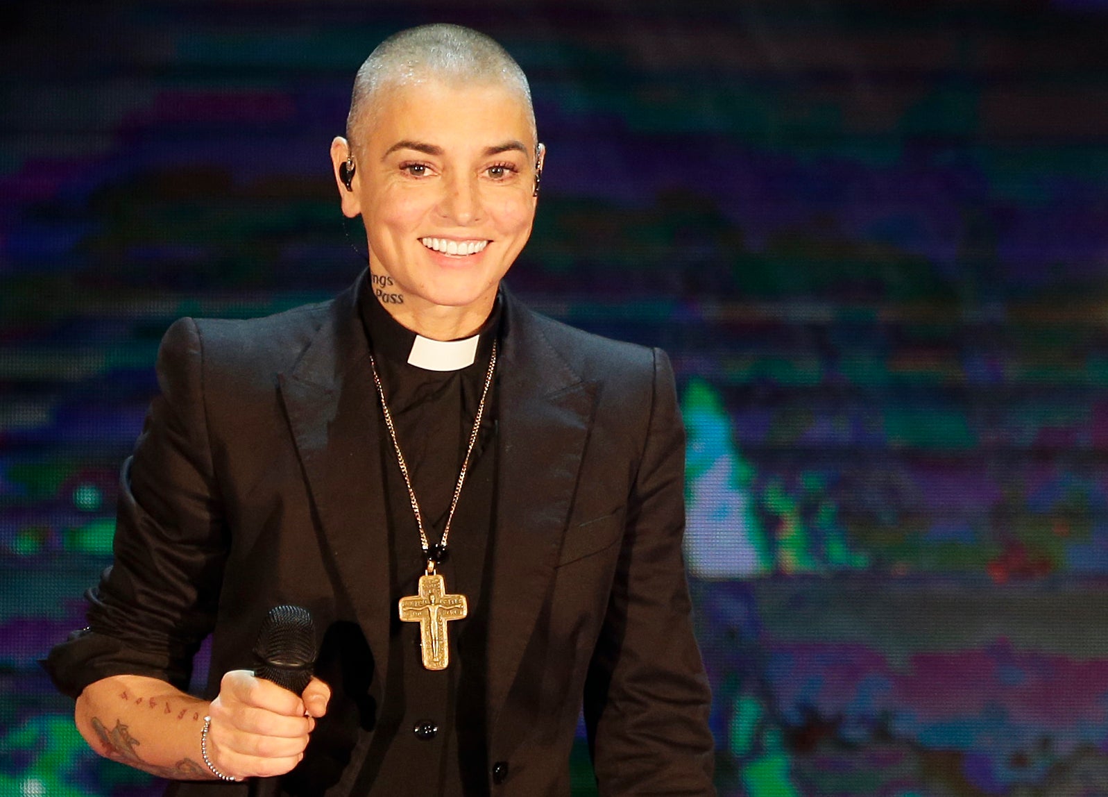 Sinéad O Connor Ted And Provocative Irish Singer Dies At 56 Whyy
