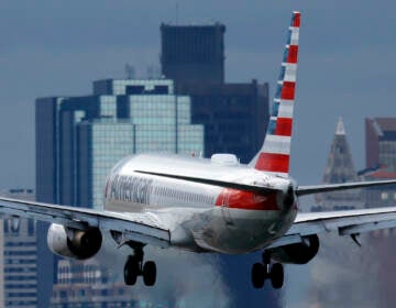 An American Airlines plane