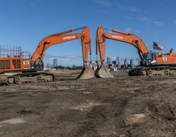 10 16 2023 k paynter ceremonial groundbreaking bellwether district philadelphia-12 Cranes at a construction site