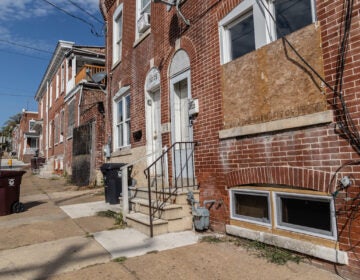 Rowhomes in Wilmington, Del. (Kimberly Paynter/WHYY) Rowhomes in Wilmington on a sunny day