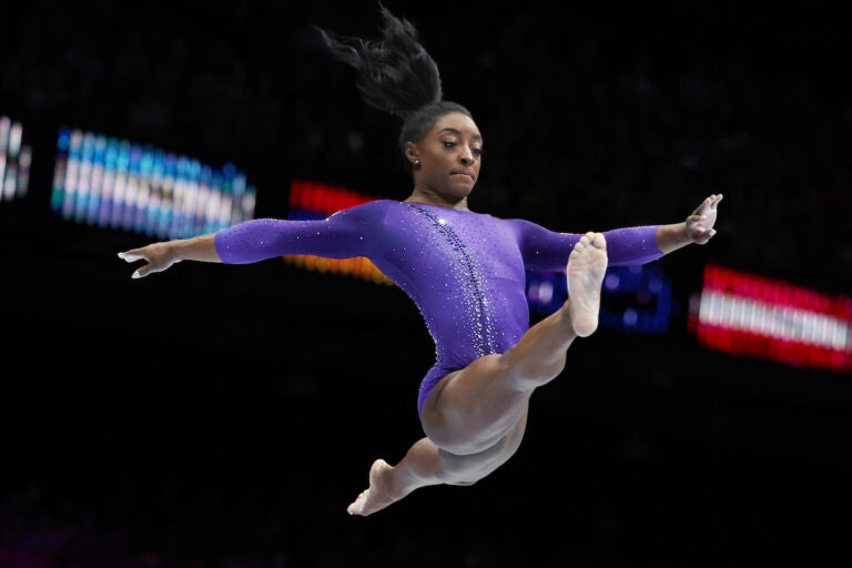 Unstoppable Simone Biles wraps up world championships comeback