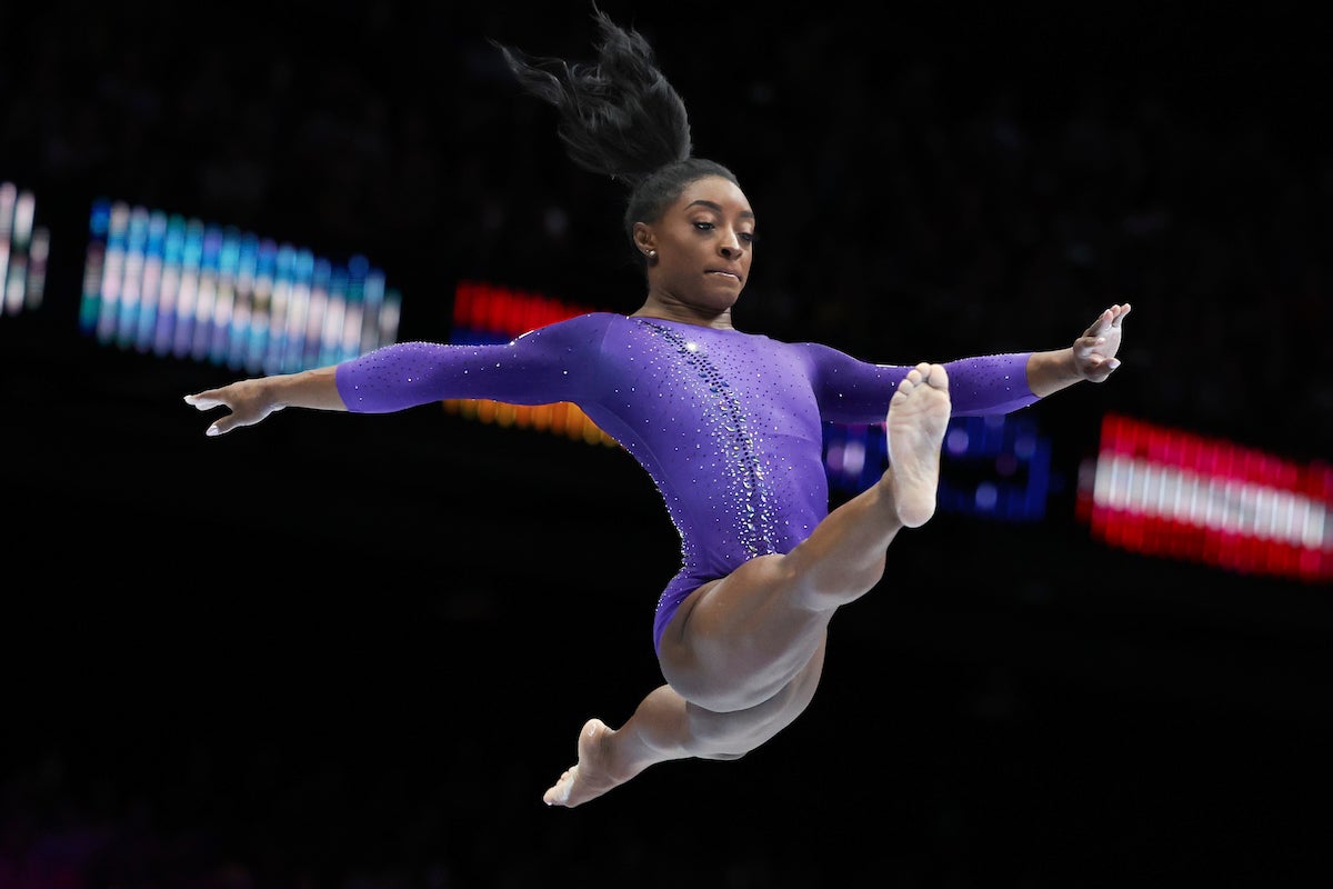 Simone Biles wraps up world gymnastics championships with 2 more