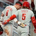 Phillies fall to Atlanta rally for 5-4 loss in NLDS Game 2 as series evens  1-1 - WHYY