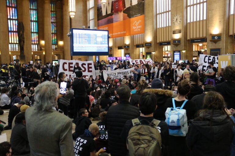 protesters in 30th street station main terminal