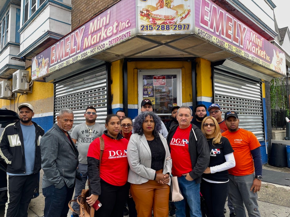 Dominican grocers in Philadelphia voice concerns about tobacco regulations 