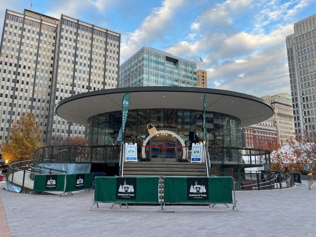 A view of the Love Park Welcome Center