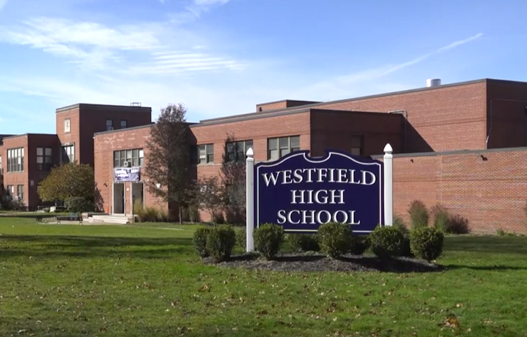 Westield High School building