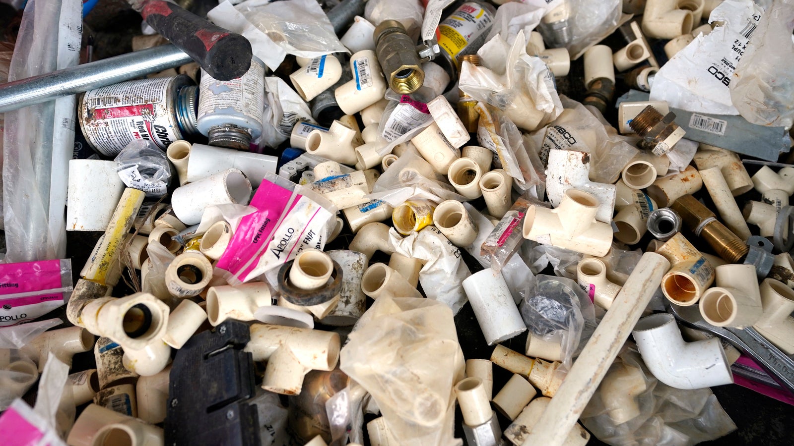 How to keep pipes from freezing in cold weather and what to do if your