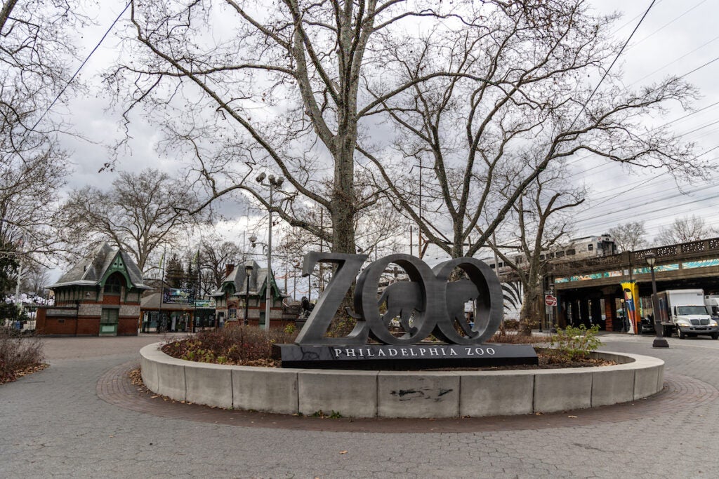 The entrance of the Philadelphia Zoo