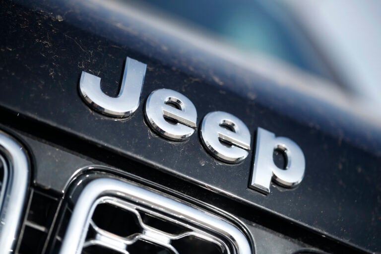 This April 15, 2018 photo shows the Jeep logo in the south Denver suburb of Englewood, Colo. Chrysler is recalling more than 330,00 Jeep Grand Cherokees, Wednesday, Feb. 28, 2024, because of a steering wheel issue that may cause drivers to lose control of their vehicles. The recall is for 338,238 of Chrysler’s 2021-2023 Jeep Grand Cherokee L and 2022-2023 Jeep Grand Cherokee vehicles.