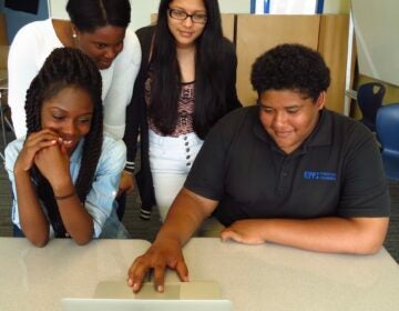 Students at KIPP Lynn in Ma. pictured working with Storyshares materials online. (Photo courtesy of Cricket Public Relations)