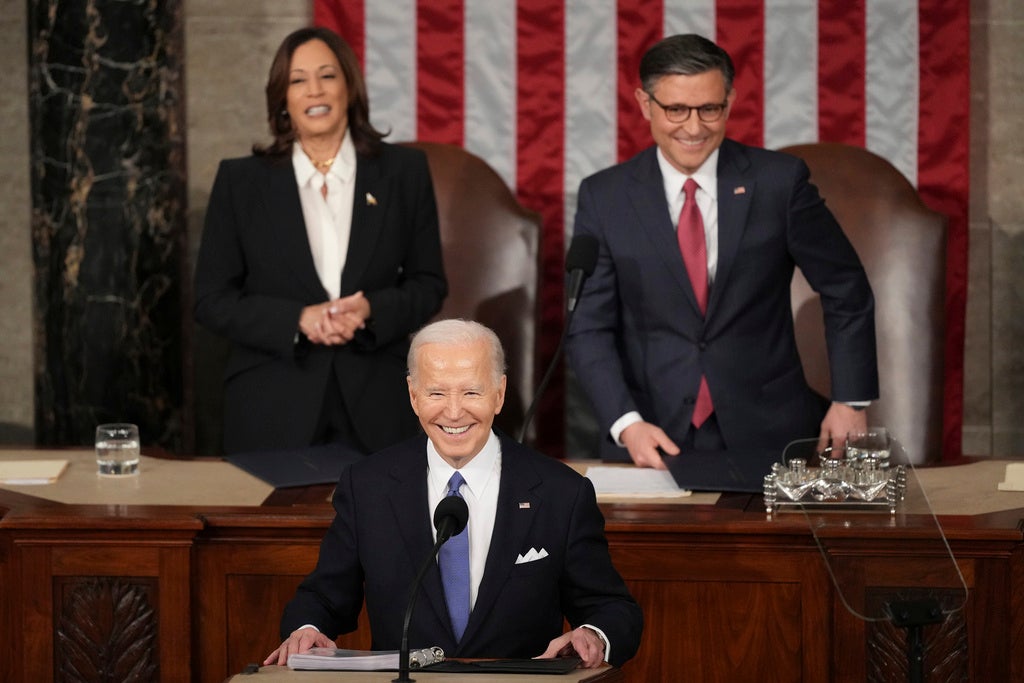 State of the Union 2024 Biden uses contrasts with Trump, aims to sell