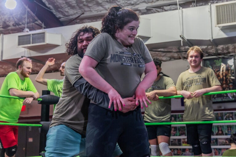 Gabi Franciosa, aka wrestler Stevie Brooks, takes on an opponent in the ring at the Monster Factory in Paulsboro, N.J. (Kimberly Paynter/WHYY)