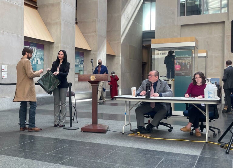 Lottery drawing in the state house