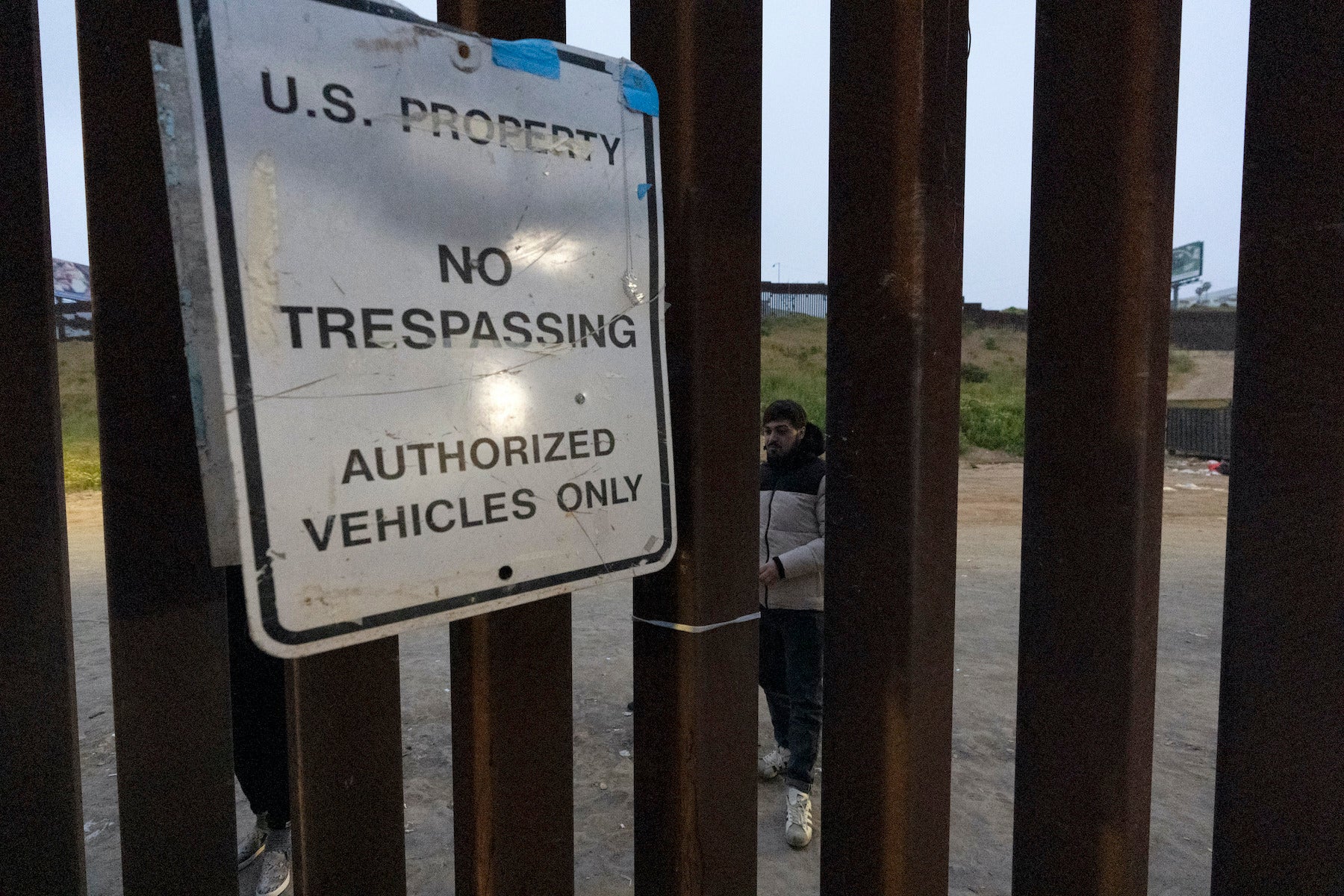 U.S. border arrests fall in March, bucking seasonal trends amid ...