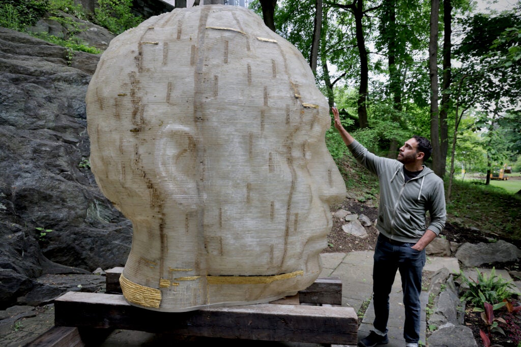 Miguel Antonio Horn and his Abu sculpture