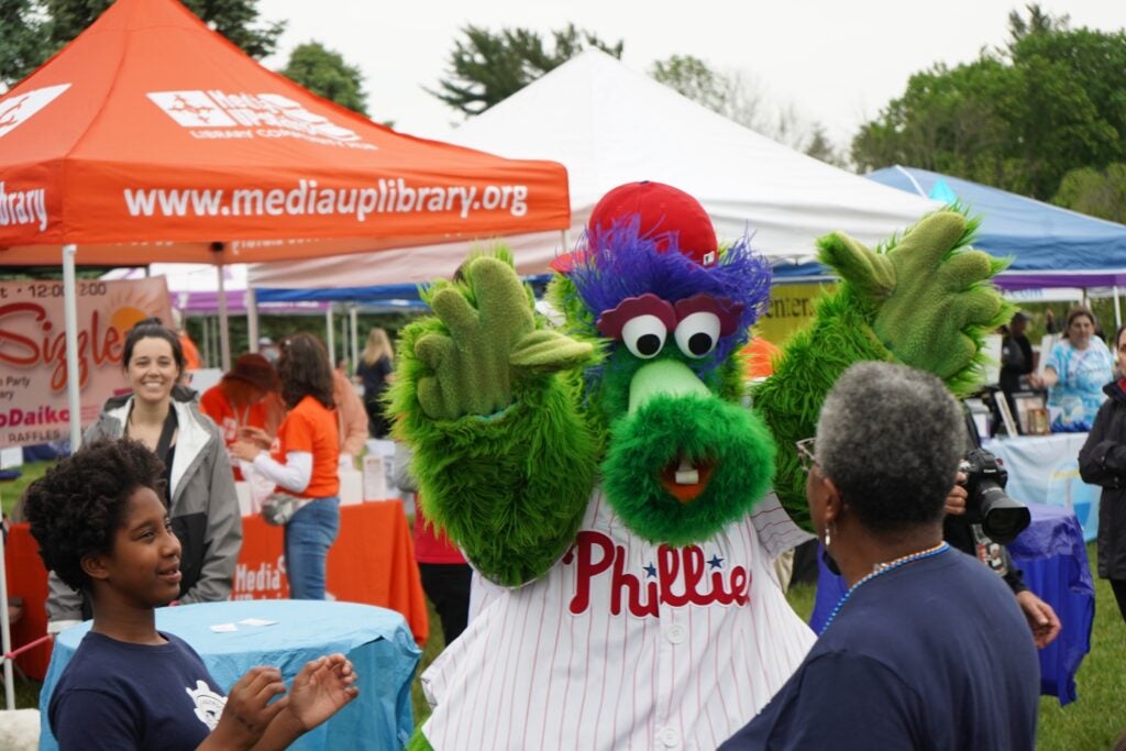 Phillie Phanatic and attendees