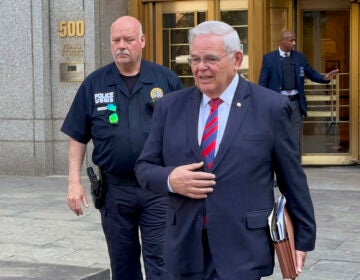 U.S. Sen. Bob Menendez, D-N.J., leaves federal court following the day's proceedings in his bribery trial, Tuesday, June 18, 2024, in New York. (AP Photo/Larry Neumeister)