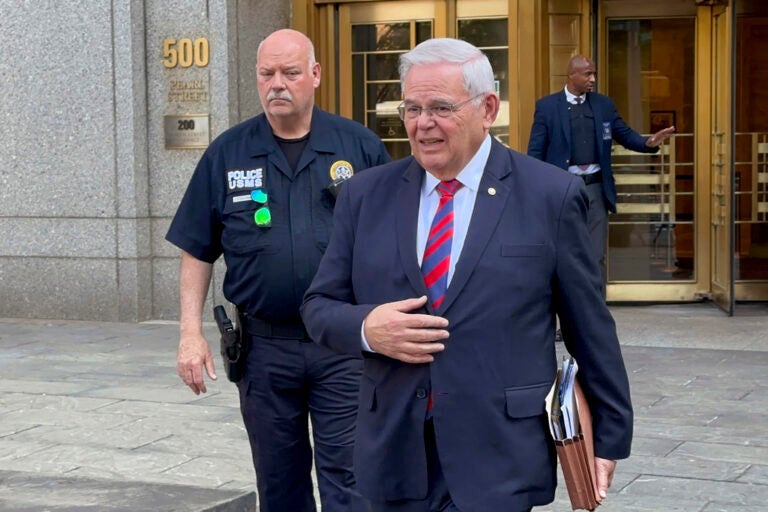 U.S. Sen. Bob Menendez, D-N.J., leaves federal court following the day's proceedings in his bribery trial, Tuesday, June 18, 2024, in New York. (AP Photo/Larry Neumeister)