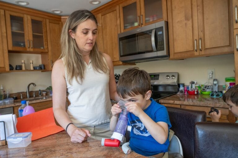 Media-resident Jacqueline Vakil and her 4-year-old son, James. (Jonathan Wilson for WHYY)