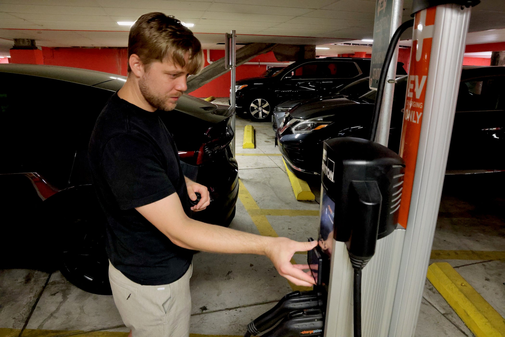 Philly EV chargers Broken chargers could mean fines WHYY