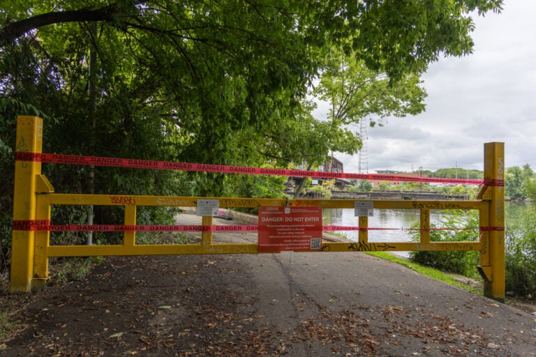 08 07 2024 k paynter bartram’s garden trail chemical spill philadelphia-2 A sign shows that part of Bartram' Garden Hiking trail is closed