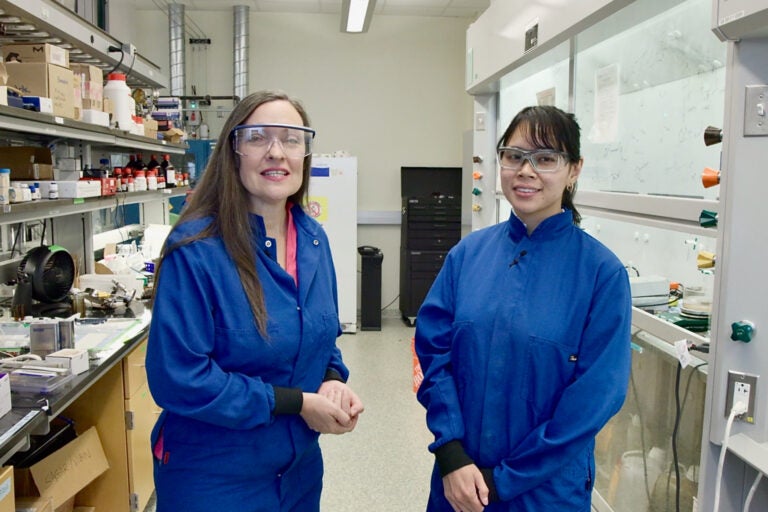 Erha Andini and Susan Phillips in the lab