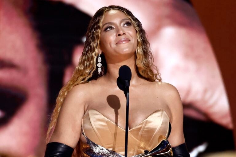 Beyonce accepts an award