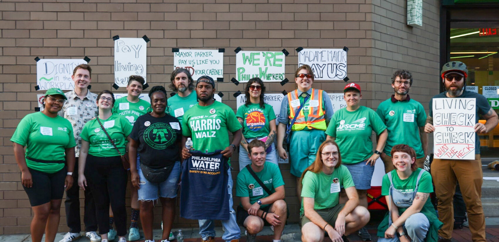 Workers rally ahead of the debate