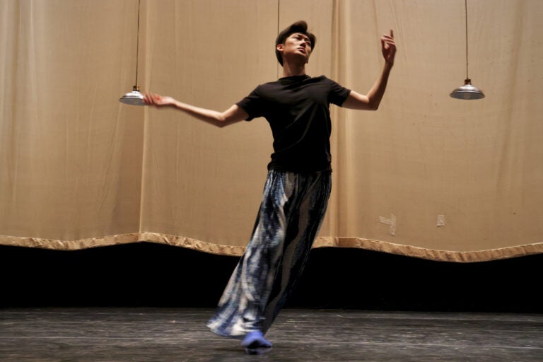 Haotian Liu performing