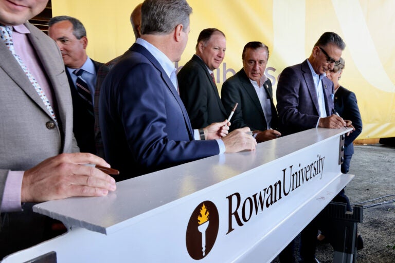 Rowan completes framing of N.J.’s first veterinary school WHYY