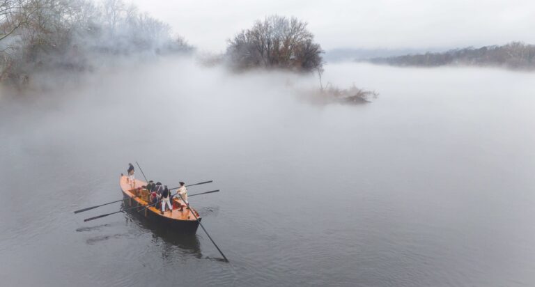 The reenactment commemorates the moment General George Washington led his troops across the Delaware River on a frigid Christmas Day in 1776. (Alexandru Bruschini of Mediaology Co.)