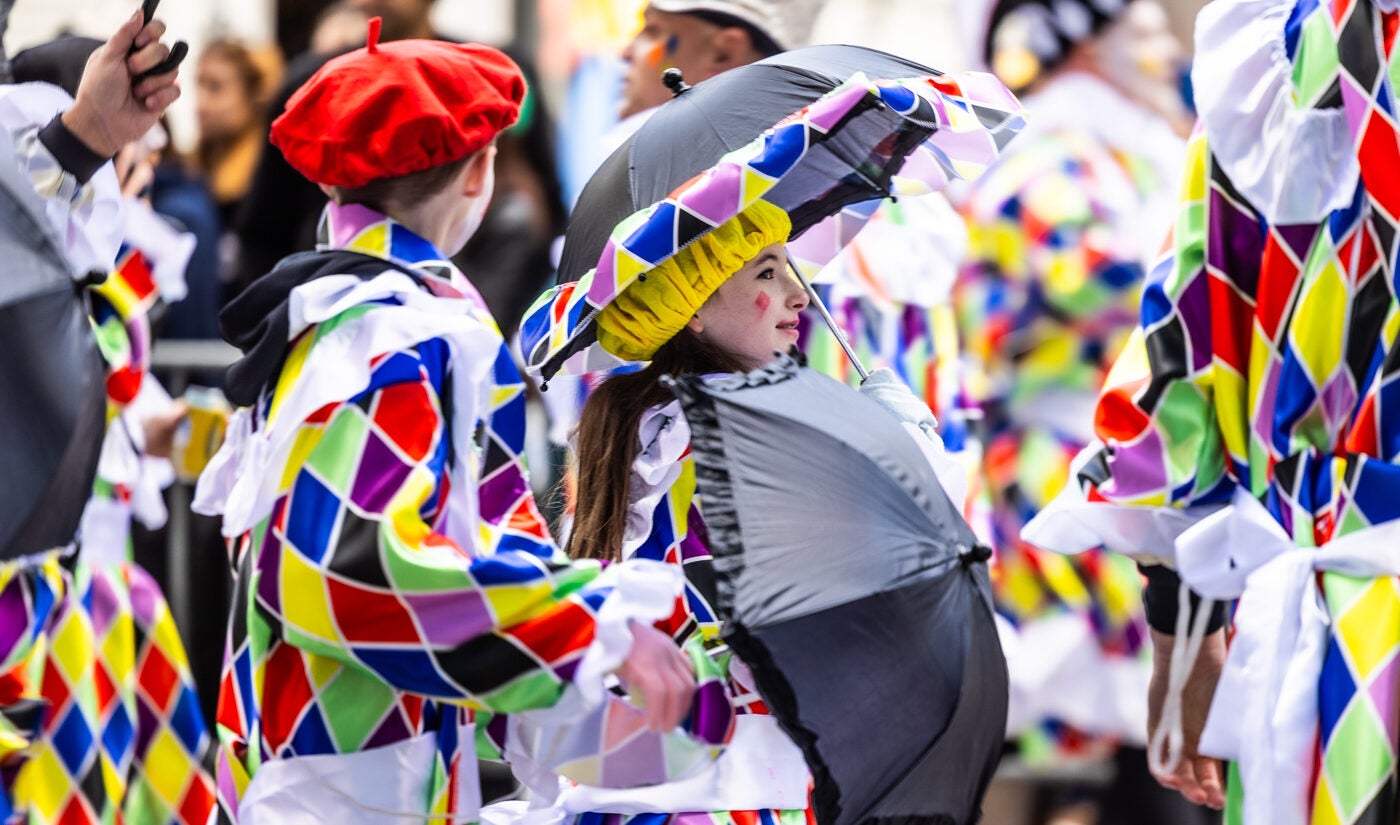 Mummers Club marches in the 2025 parade