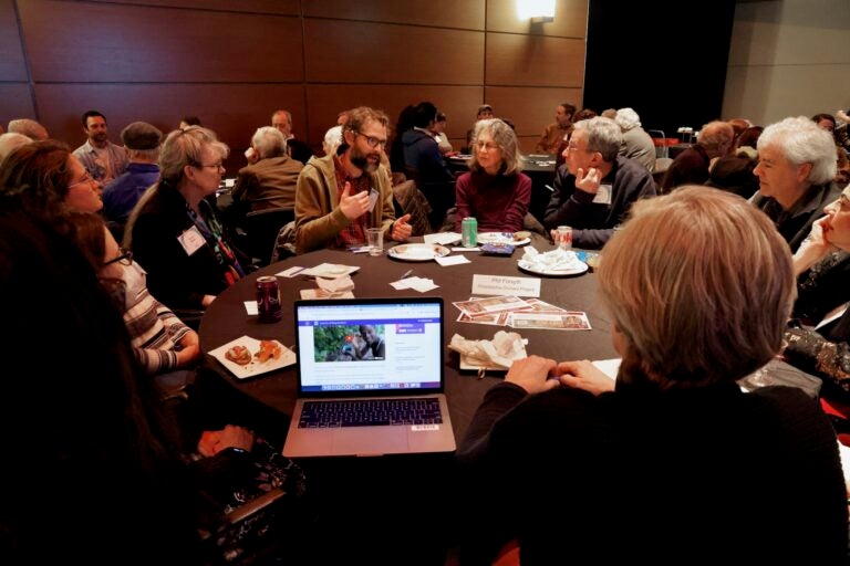 Phil Forsyth leads a table discussion