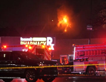 First responders work the scene after what witnesses say was a plane crash in Philadelphia, Friday, Jan. 31, 2025. (AP Photo/Matt Rourke)