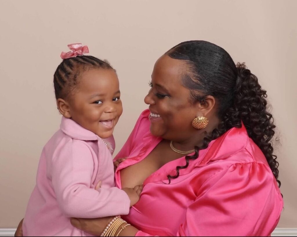 Chanice Smith and her daughter smile