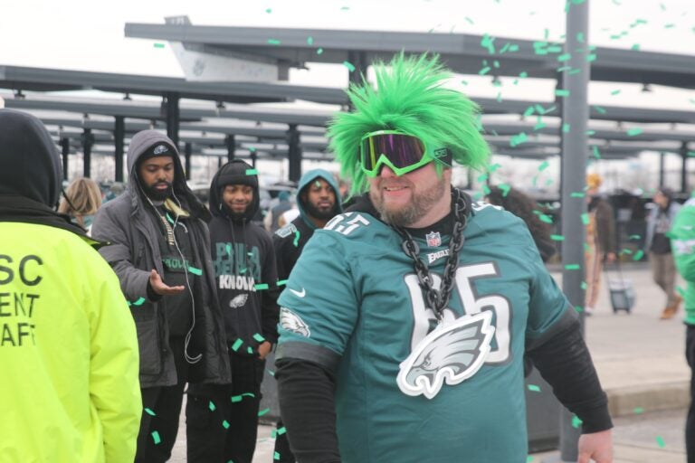 Eagles fans in gear