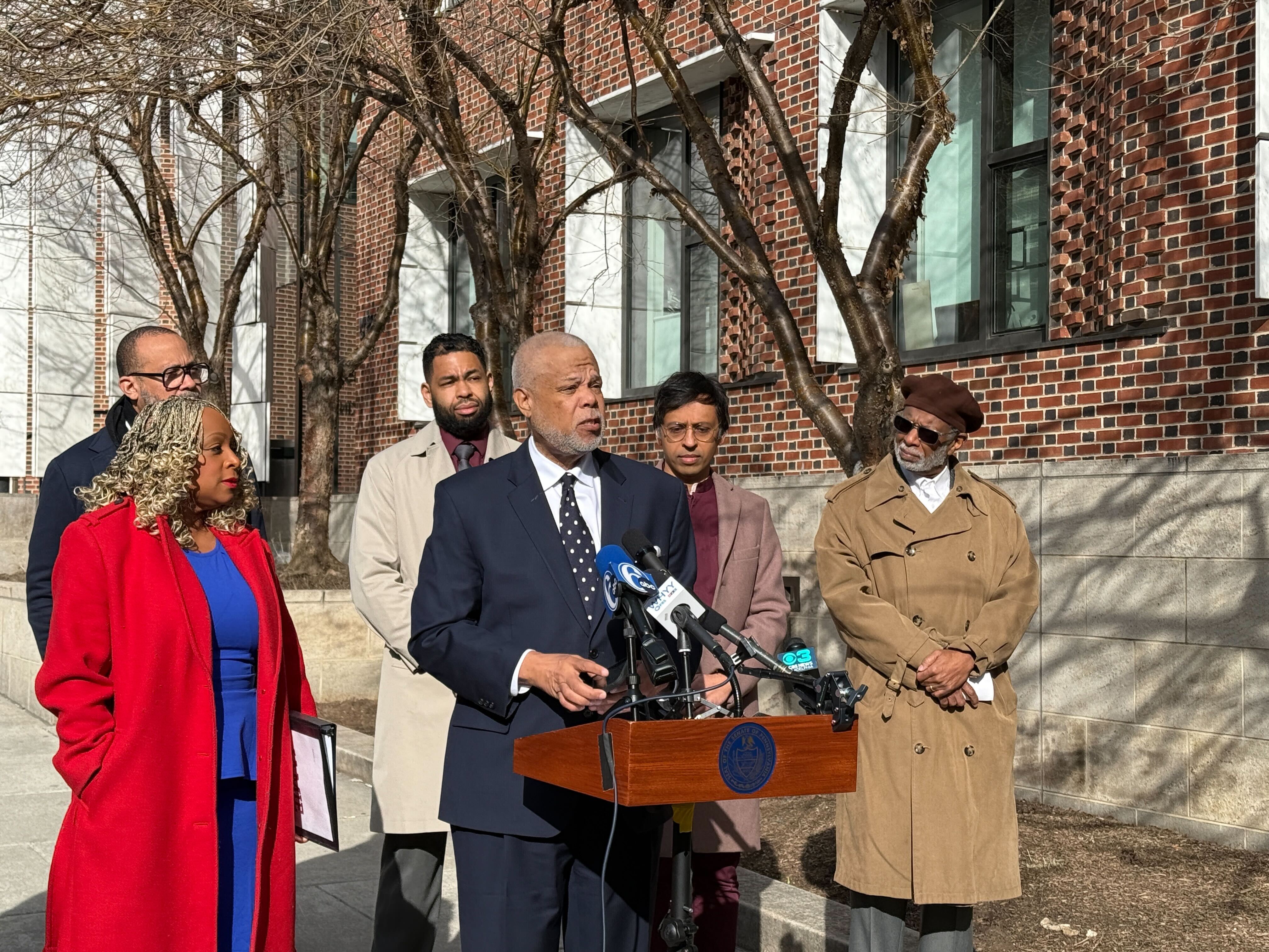 State Sen. Anthony Williams speaks