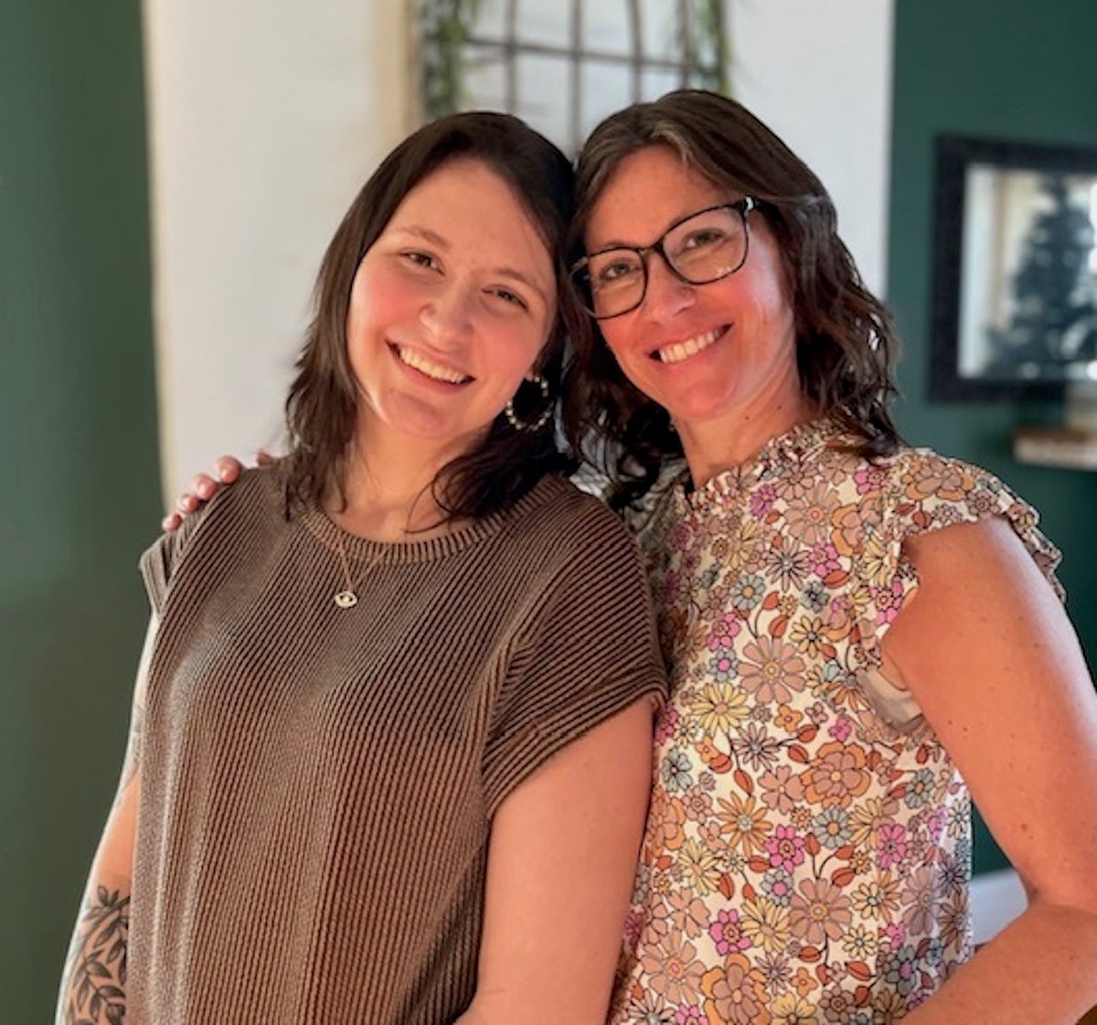 Cassie Wolfe (left) with her mother, Ann Louise Weaver. (Courtesy of Ann Louise Weaver)