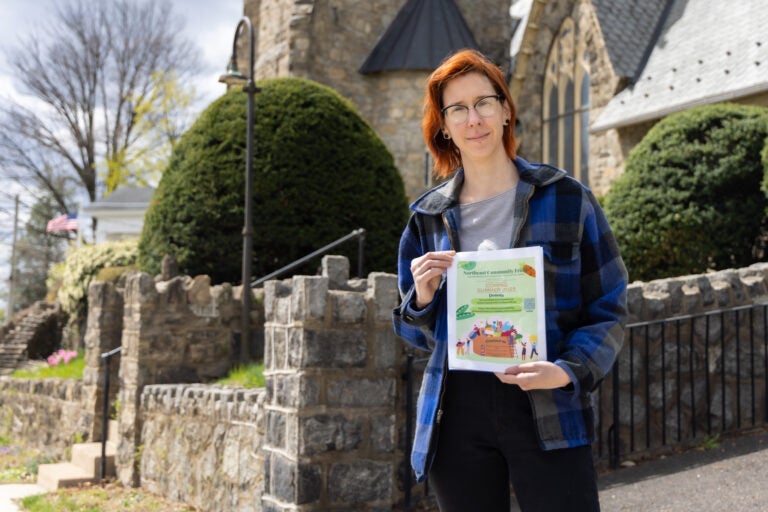 04-16-2025-k-paynter-northeast-philadelphia-fox-chase-community fridge-3 Liz Aubrey smiles