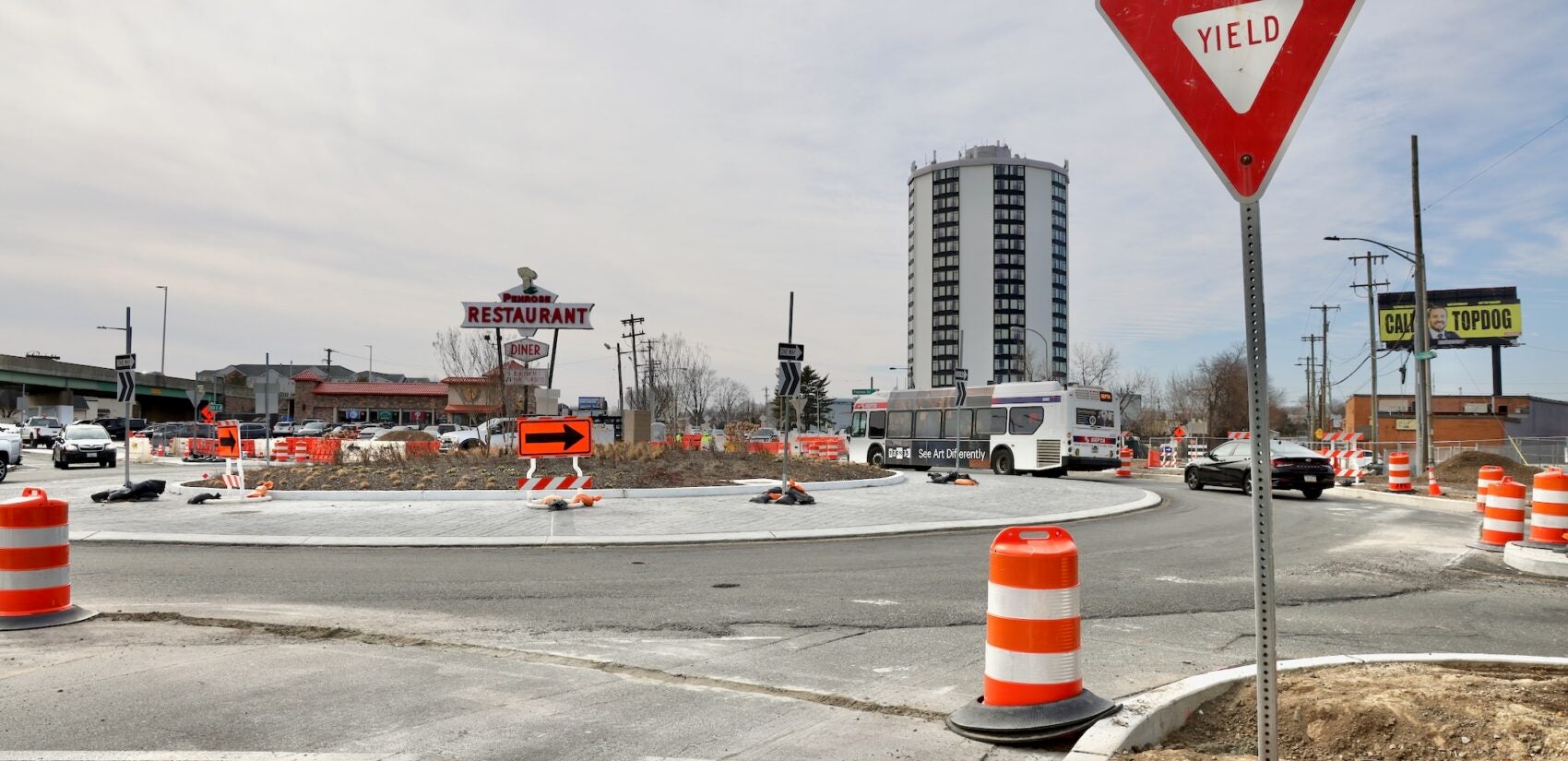 2025 02 18-e lee-philadelphia penrose roundabout-traffic calming yield The Penrose Roundabout