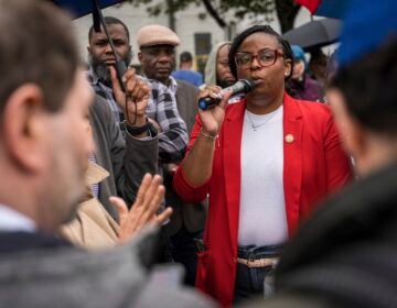 Congresswoman Rep. LaMonica McIver demands the release of Newark Mayor Ras Baraka after his arrest while protesting outside an ICE detention prison, Friday, May 9, 2025, in Newark, N.J,