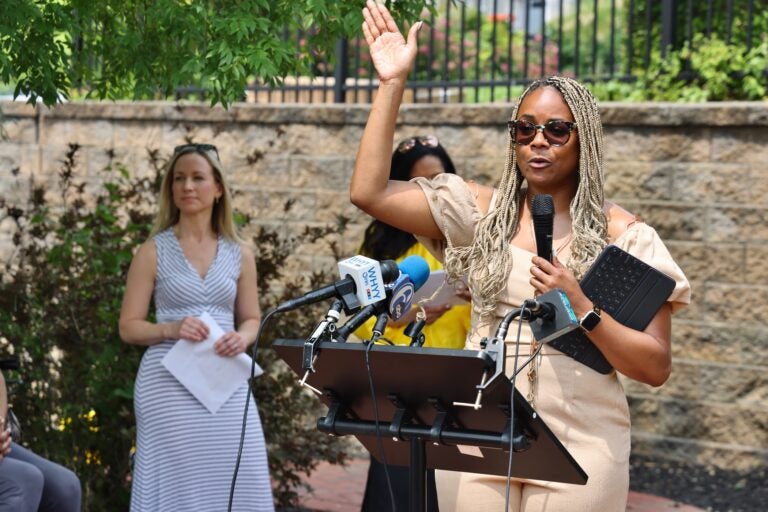 2025 06 13-e lee-syatra smith-haddonfield nj the point-nj black heritage trail marker Synatra Smith speaks