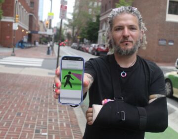 Ee Durbin shows off Laser Vision app